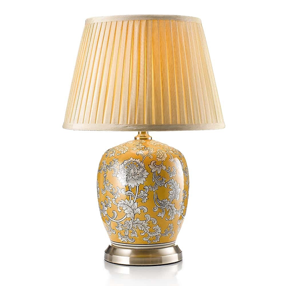 Yellow glass deals table lamp