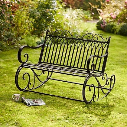 Garden Furniture | A Selection of Styles to Suit Any Garden | Museum ...